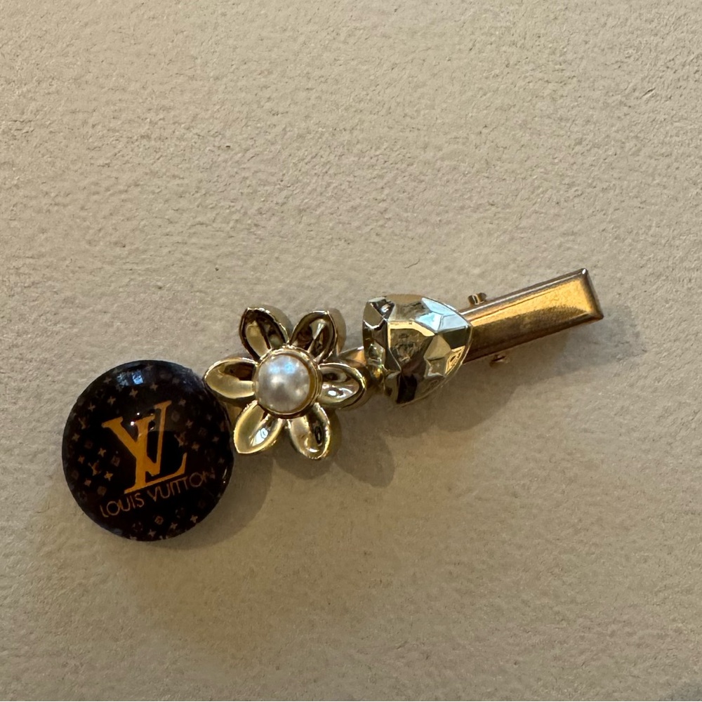 Gold Pearl Rhinestone Hair Pin Clip Holder Adorable